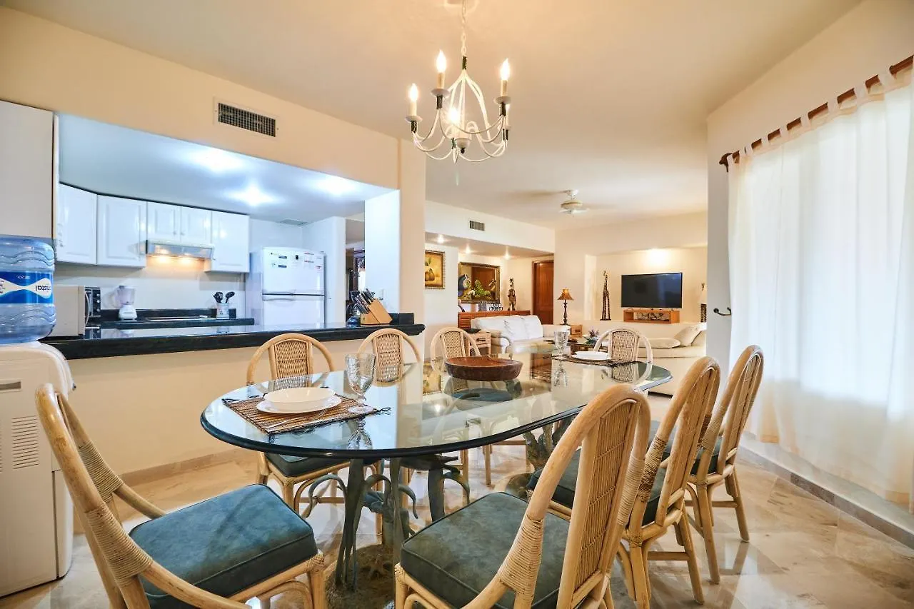 Caribbean Chic Apartment Beachfront Complex Marvelous Pool And Gardens Private Terrace Puerto Aventuras 0*,  Mexico