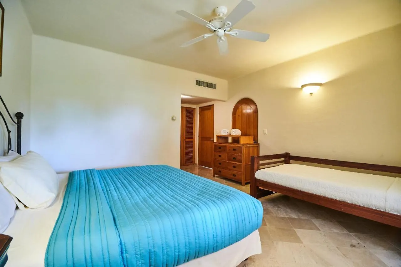 Caribbean Chic Apartment Beachfront Complex Marvelous Pool And Gardens Private Terrace Puerto Aventuras