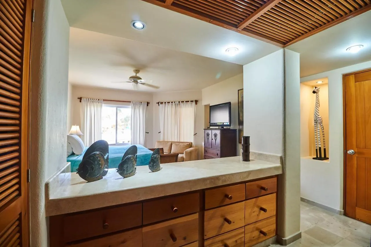 Caribbean Chic Apartment Beachfront Complex Marvelous Pool And Gardens Private Terrace Puerto Aventuras