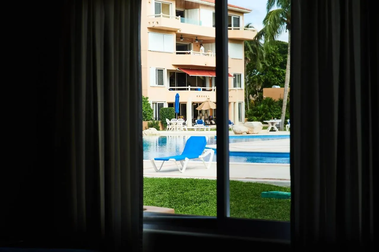 Caribbean Chic Apartment Beachfront Complex Marvelous Pool And Gardens Private Terrace Puerto Aventuras