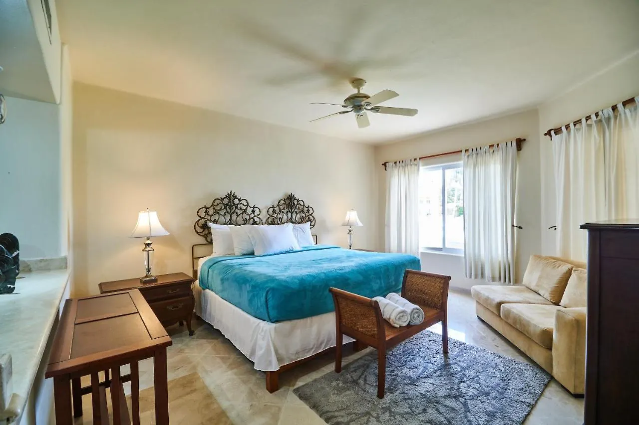 Caribbean Chic Apartment Beachfront Complex Marvelous Pool And Gardens Private Terrace Puerto Aventuras 0*,  Mexico