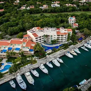 Aventuras Club Puerto Aventuras